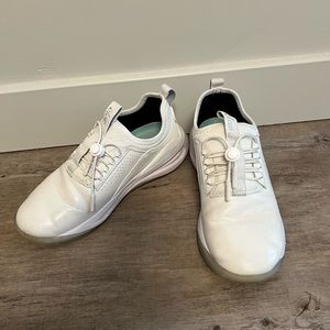 White Clove Sneakers! 🎉 great for nurses and other medical professionals!
